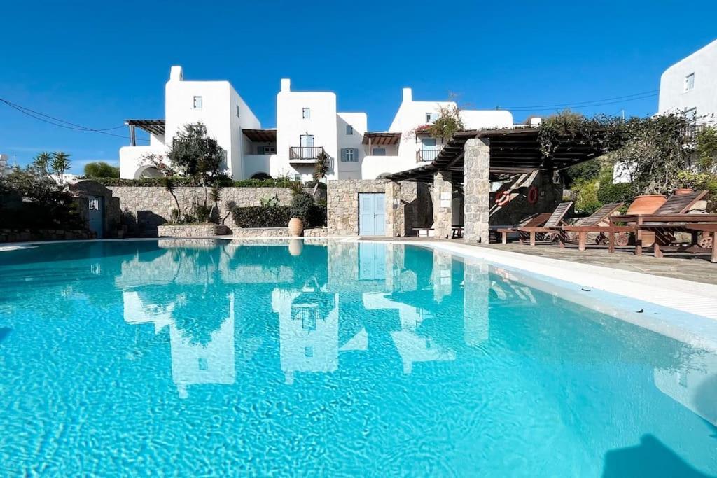 Apartament House In Pleiades